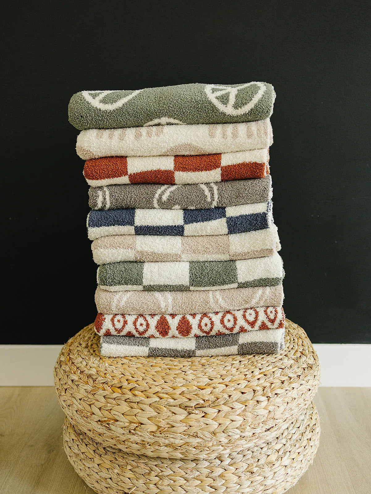 Peace Plush Blanket - BIG FRENCHIES