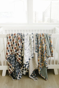 Charcoal Checkered + Summit Muslin Quilt - BIG FRENCHIES