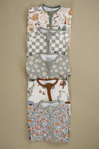 Light Green Checkered Bamboo Zipper