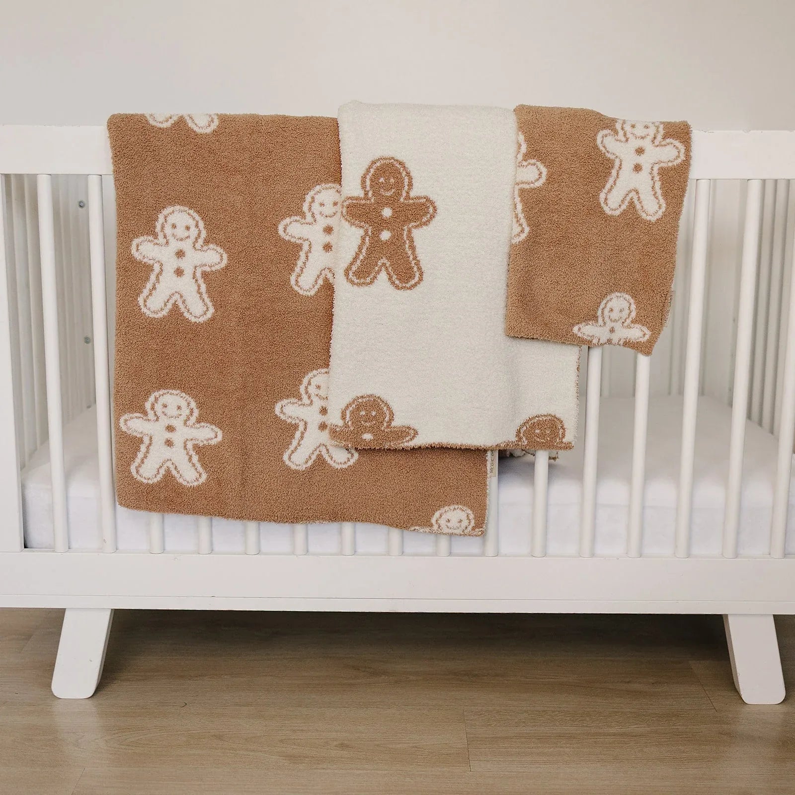 Gingerbread Plush Blanket - BIG FRENCHIES
