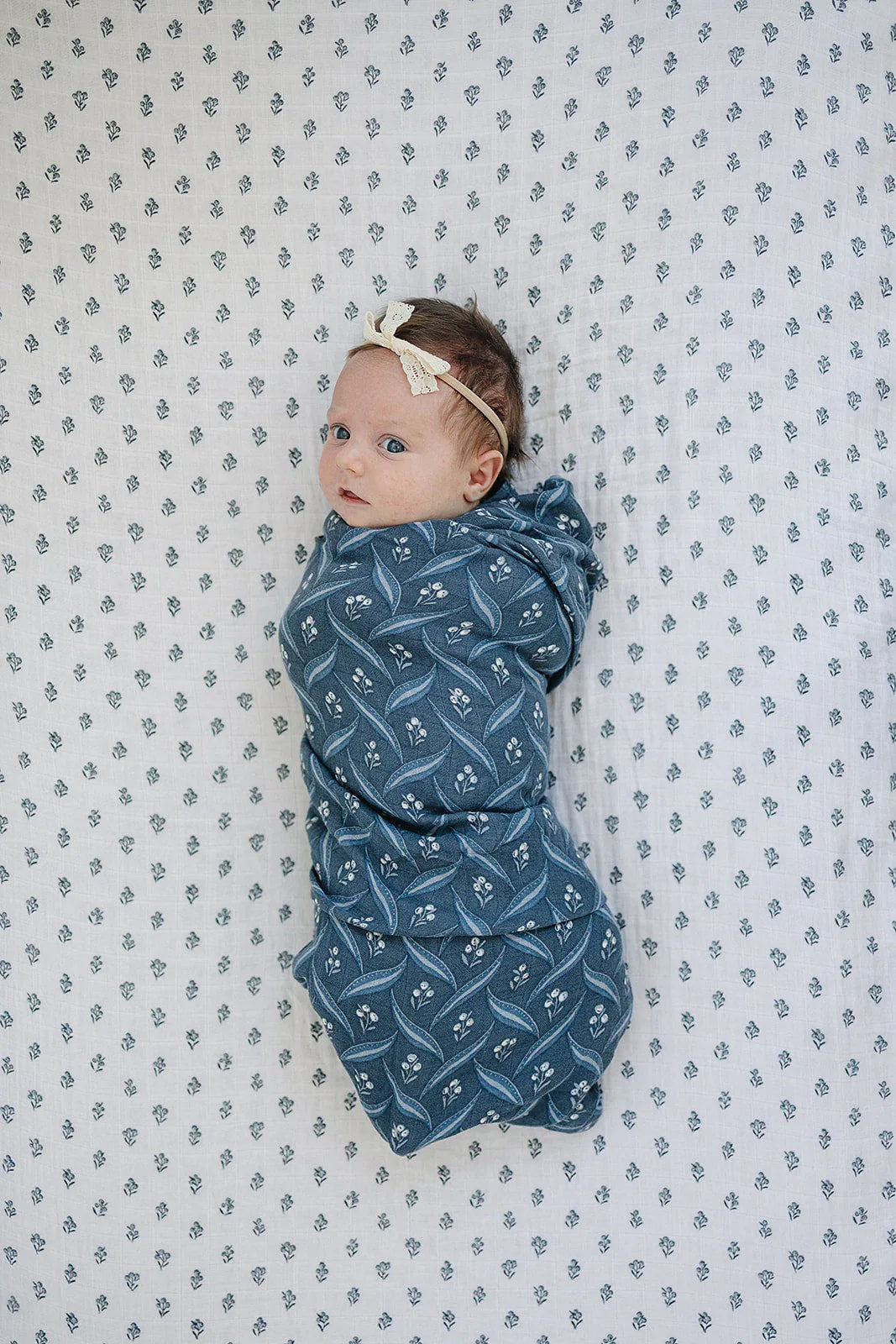 Cream Berry Muslin Crib Sheet - BIG FRENCHIES