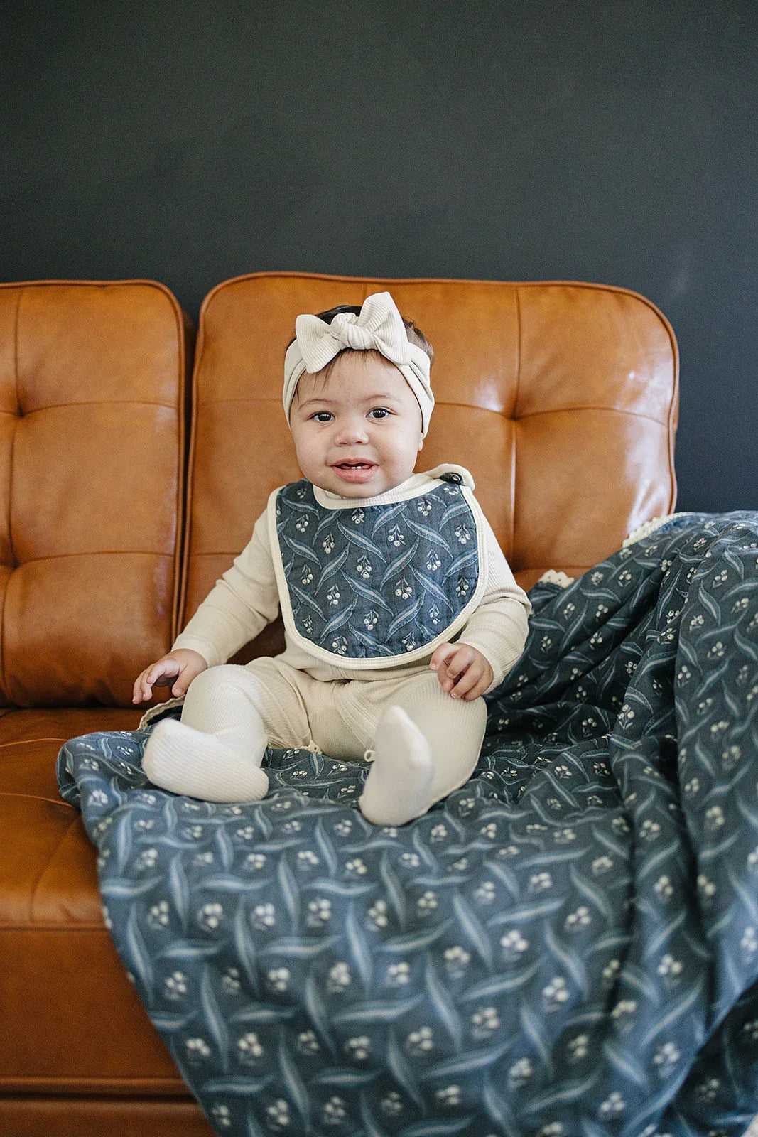 Navy Berry Classic Muslin Bib - BIG FRENCHIES