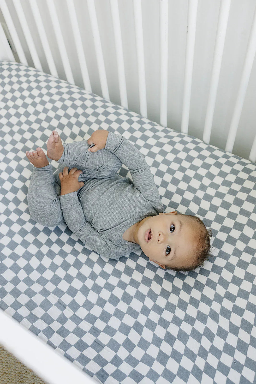 Dusty Blue Wavy Checkered Muslin Crib Sheet - BIG FRENCHIES