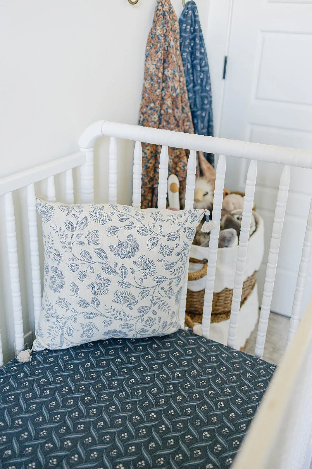 Navy Berry Muslin Crib Sheet - BIG FRENCHIES