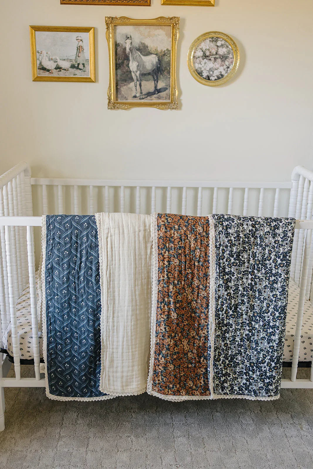 Cream Lace Muslin Quilt - BIG FRENCHIES