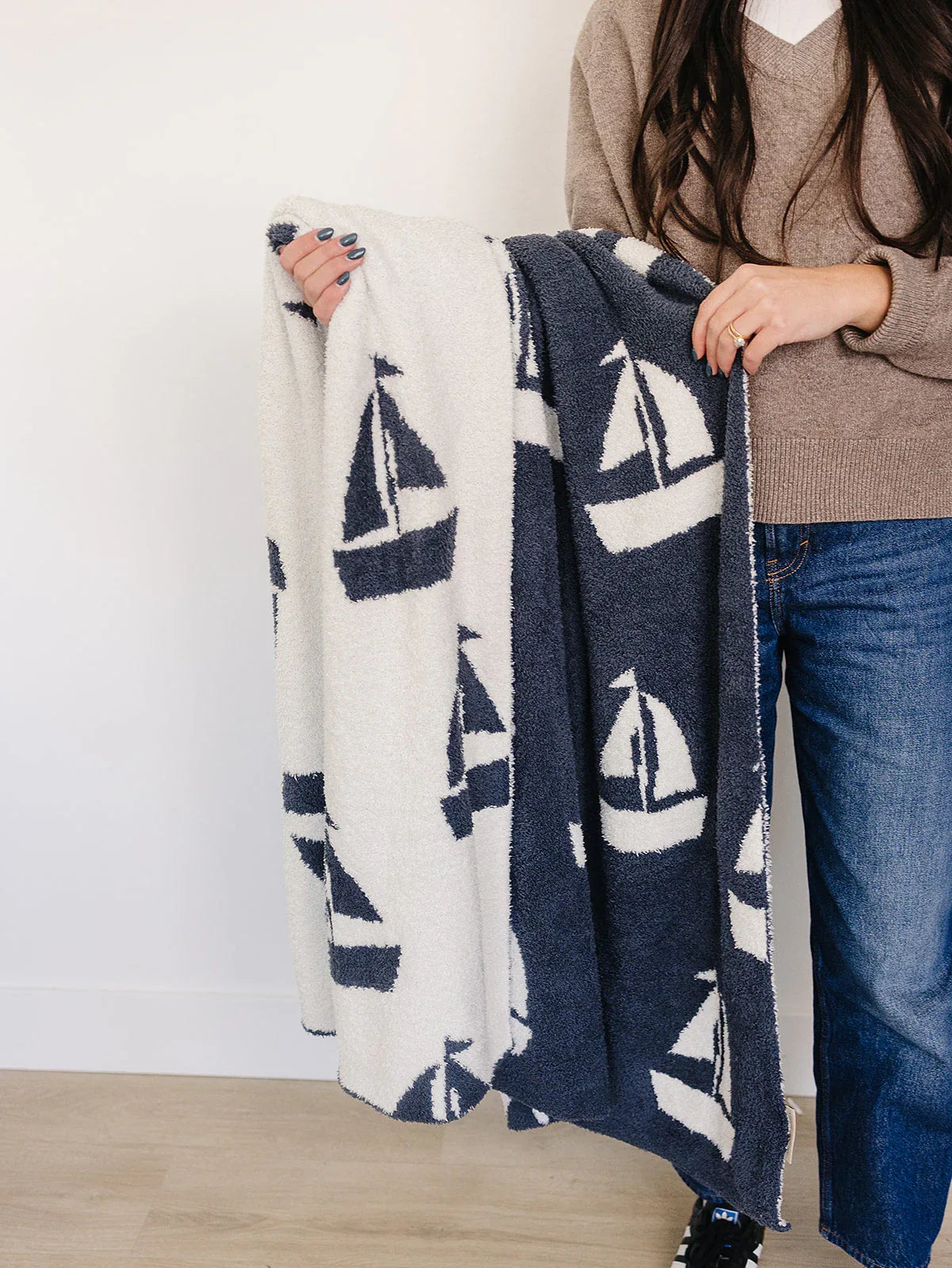 Sailboat Plush Blanket - BIG FRENCHIES