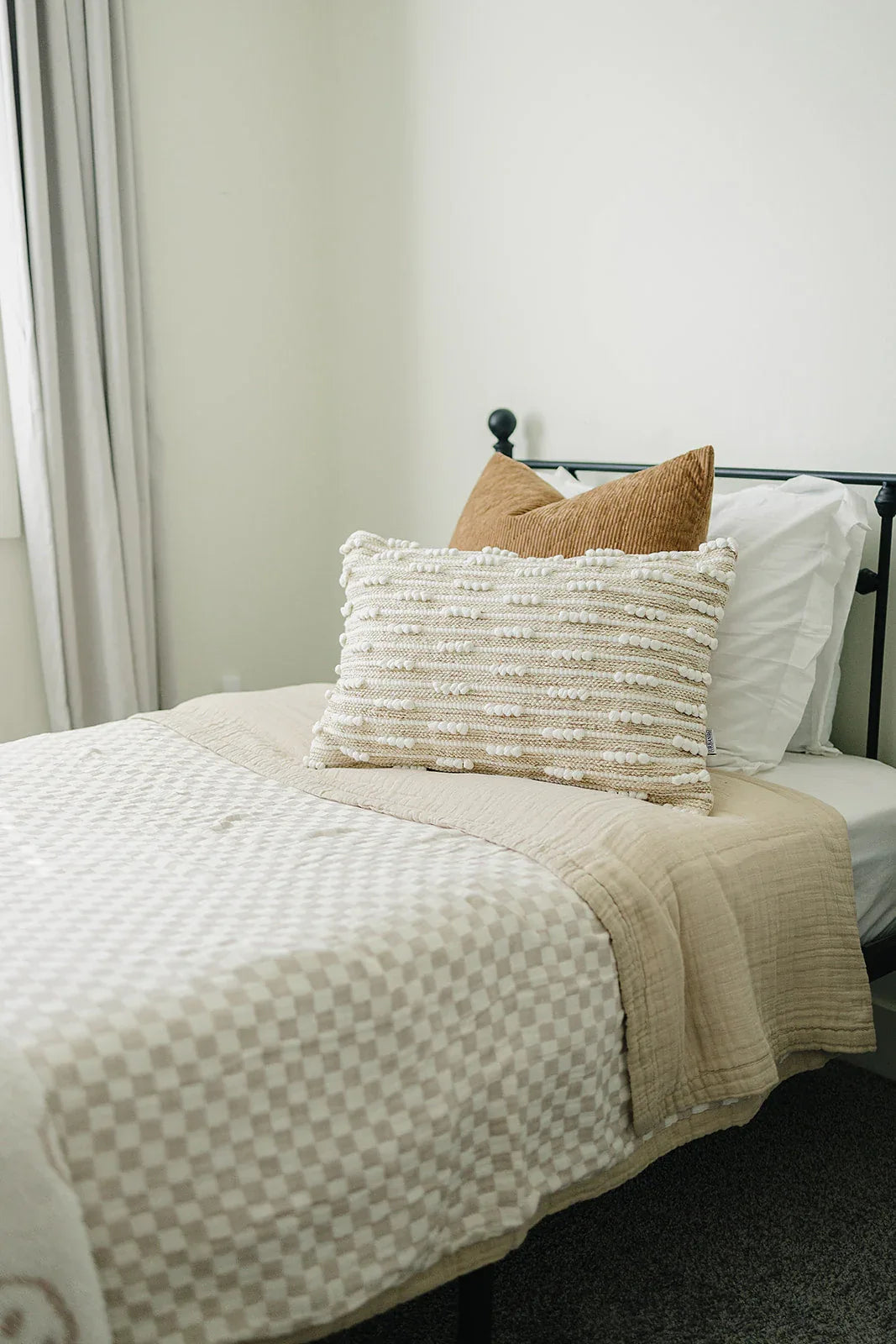 Taupe Checkered Twin Muslin Quilt - BIG FRENCHIES