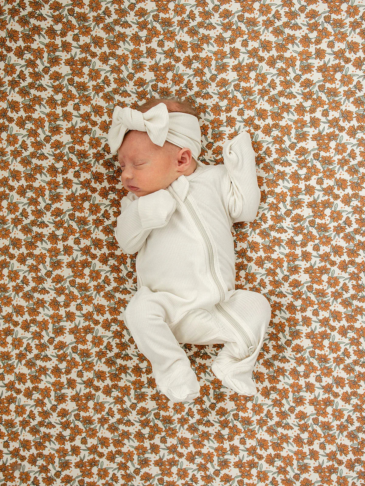 Cream Magnolia Bamboo Stretch Crib Sheet - BIG FRENCHIES