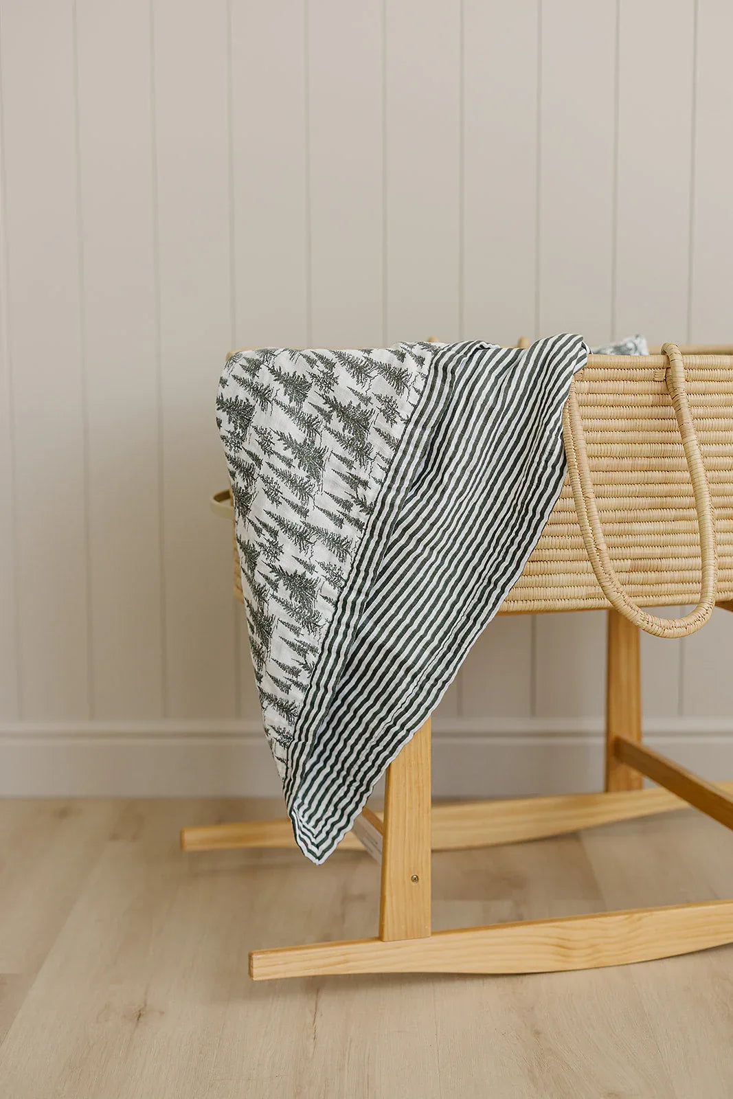 Forest + Green Stripes Muslin Quilt - BIG FRENCHIES