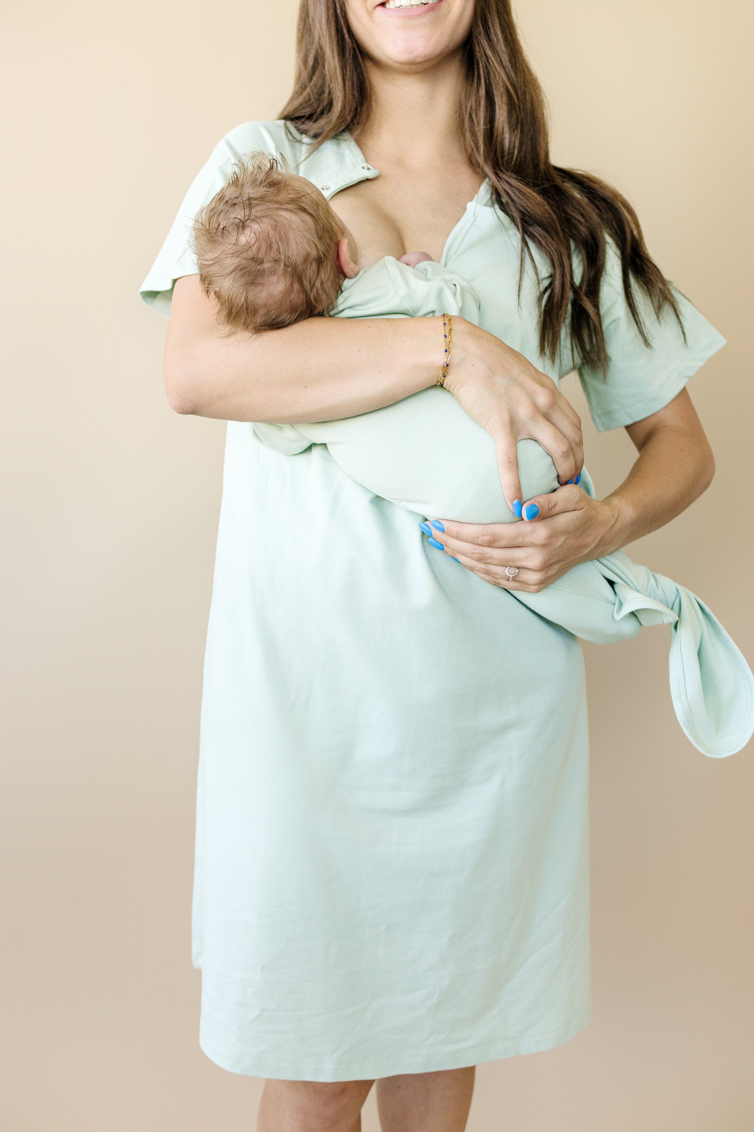 Newborn Bamboo Gown & Hat Set - BIG FRENCHIES