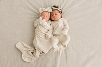 Cream Ribbed Bamboo Zipper