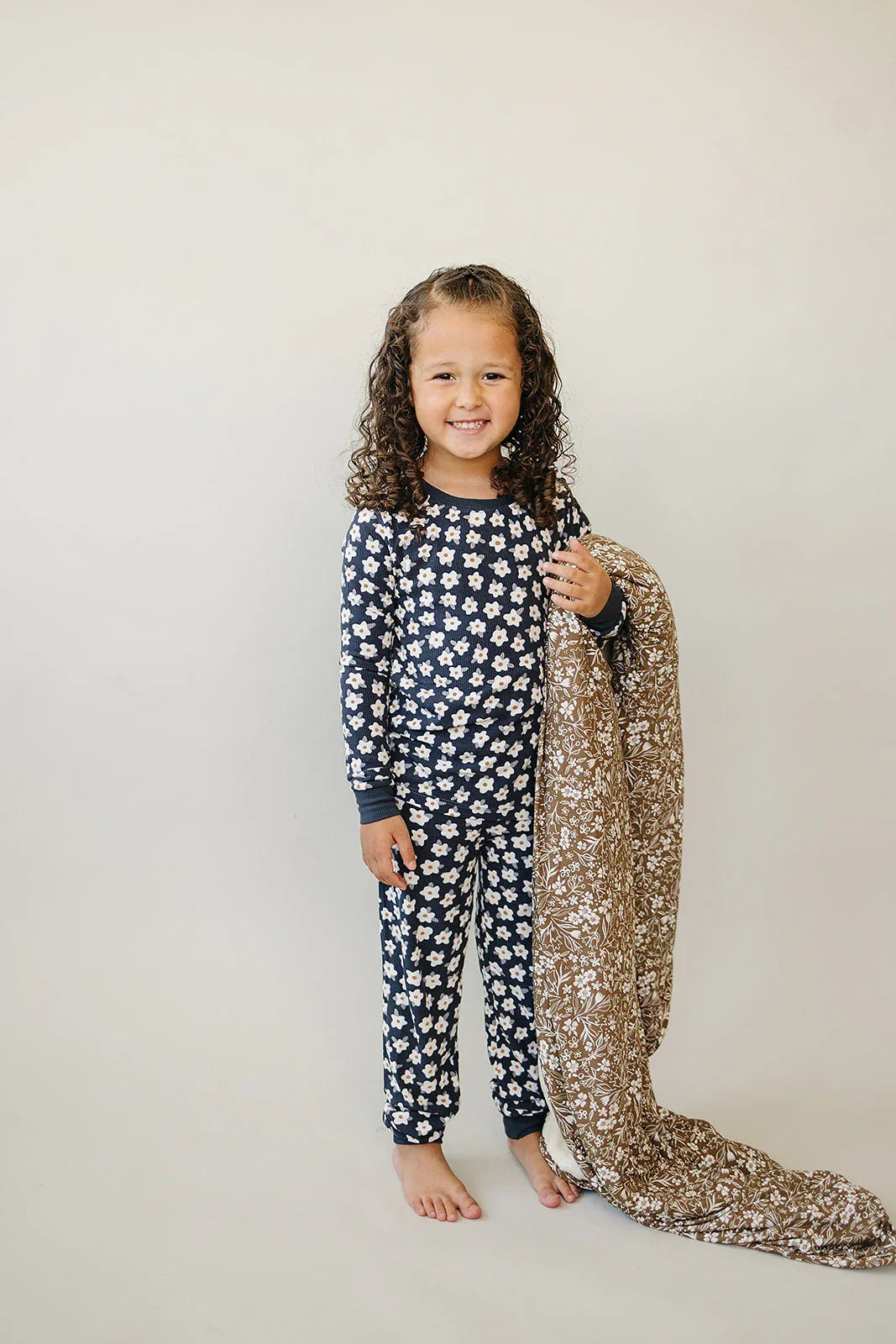 Brown Floral Bamboo Fleece Quilt - BIG FRENCHIES