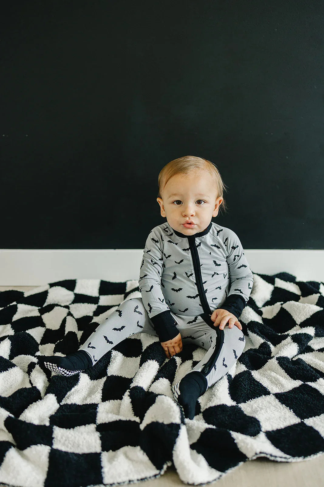 Black + White Checkered Plush Blanket - BIG FRENCHIES