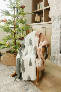 Pines Plush Blanket - BIG FRENCHIES