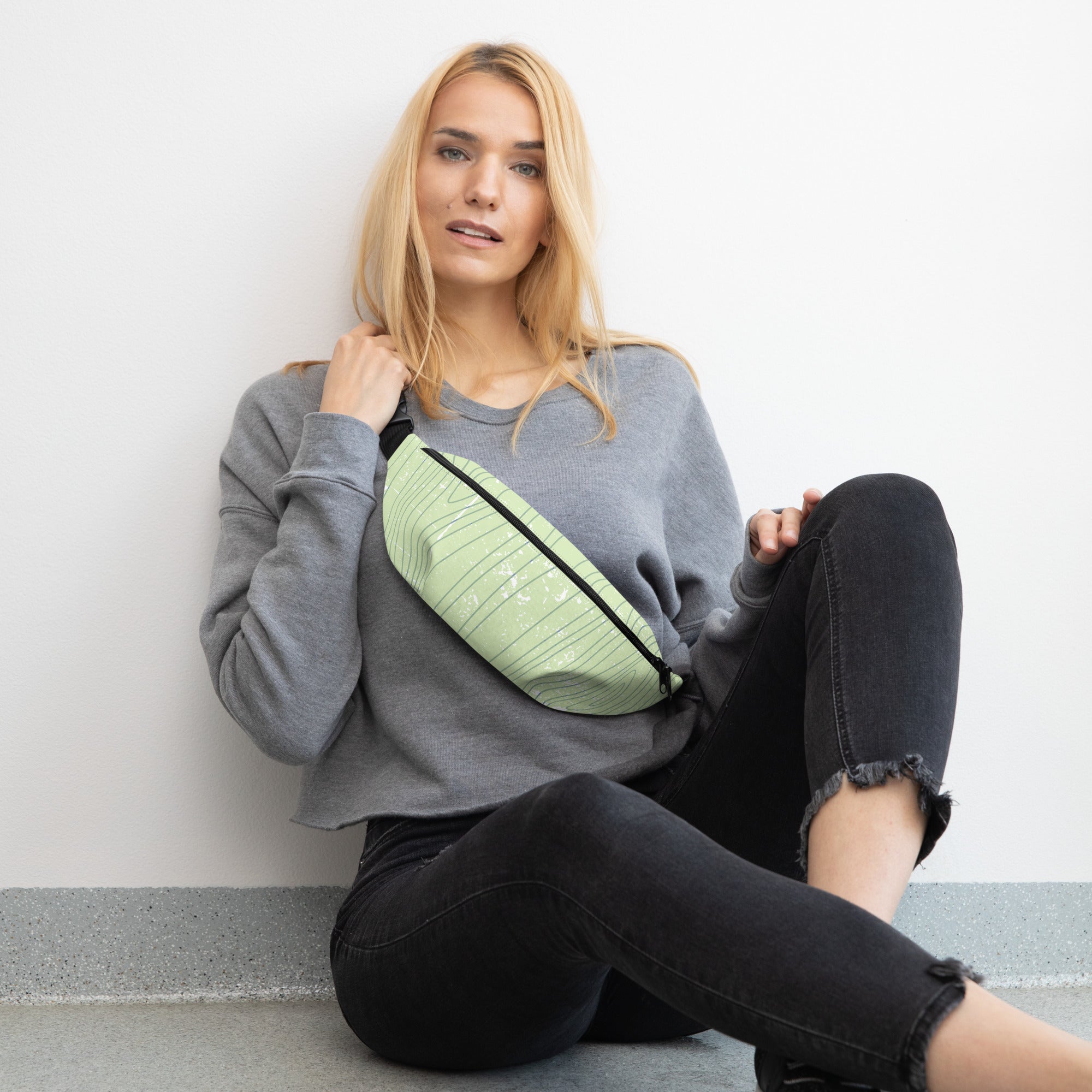 Sebastian & Clementine Woodgrain Lines Fanny Pack