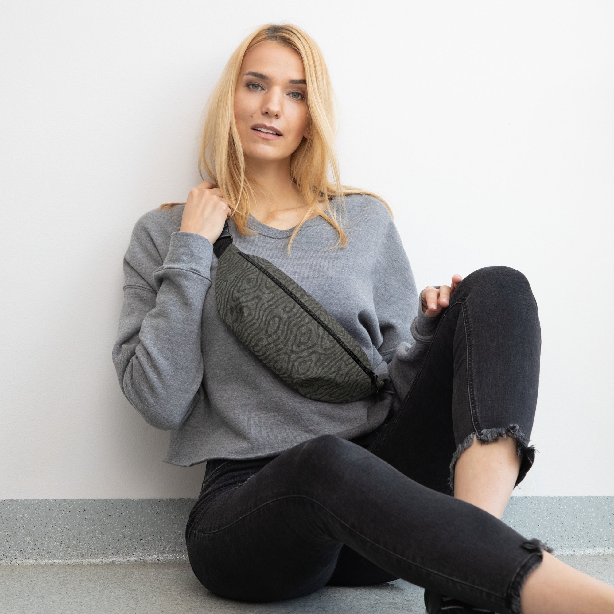 Sebastian & Clementine Gray Wooden Fanny Pack