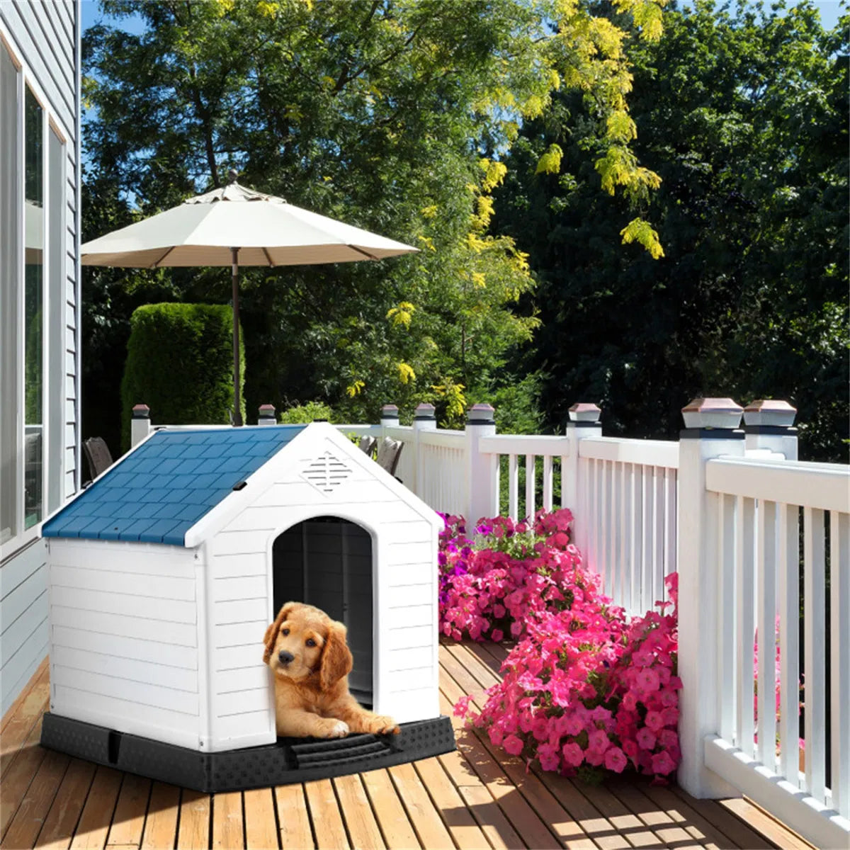 33.5" Dog House of Plastic.pet house