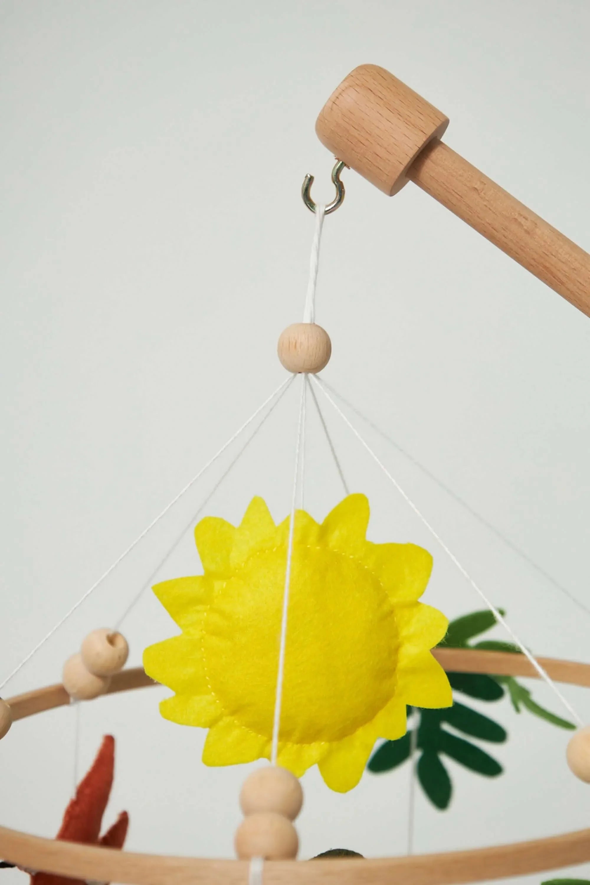 Montessori Baby Mobile Set - BIG FRENCHIES
