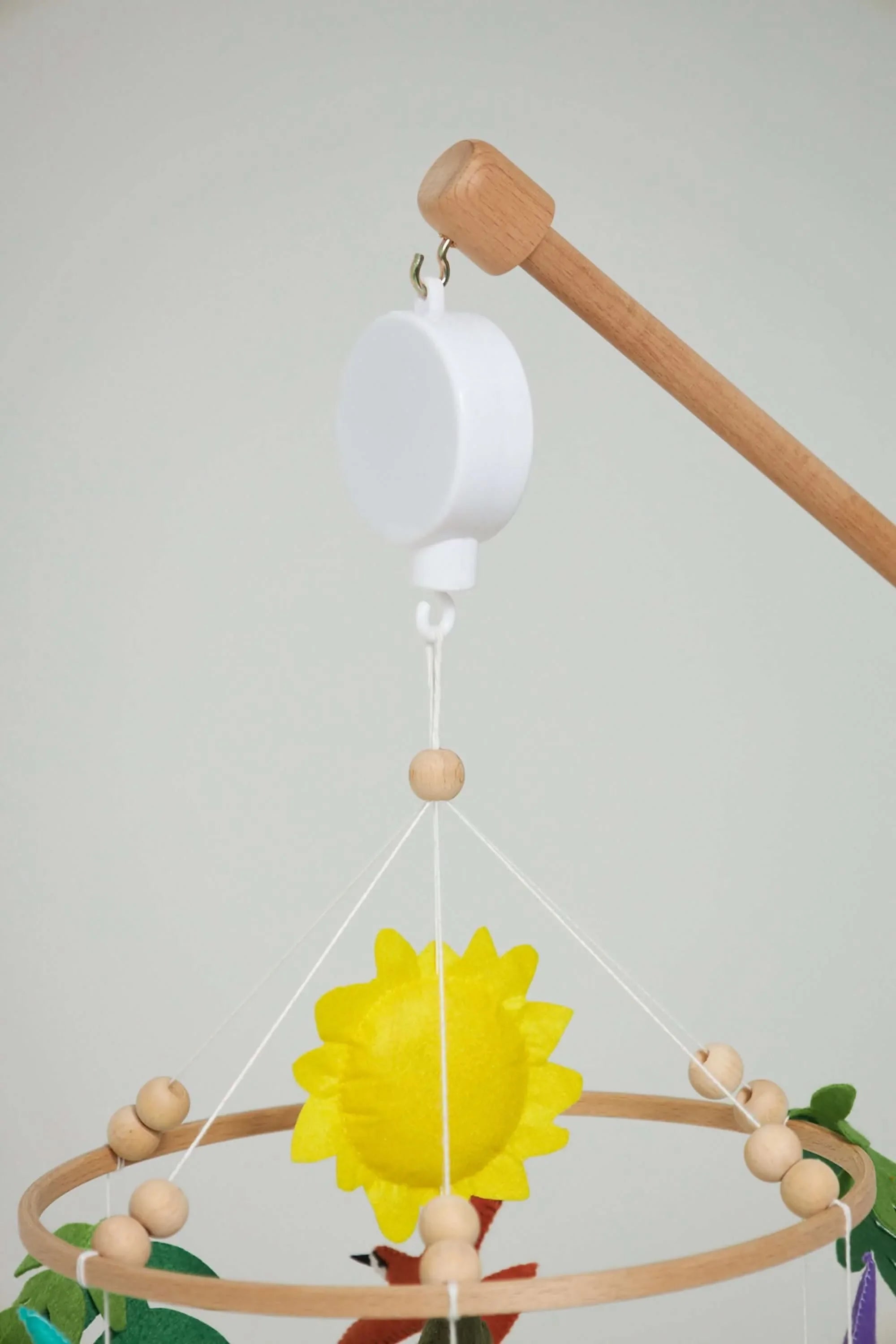 Montessori Baby Mobile Set - BIG FRENCHIES