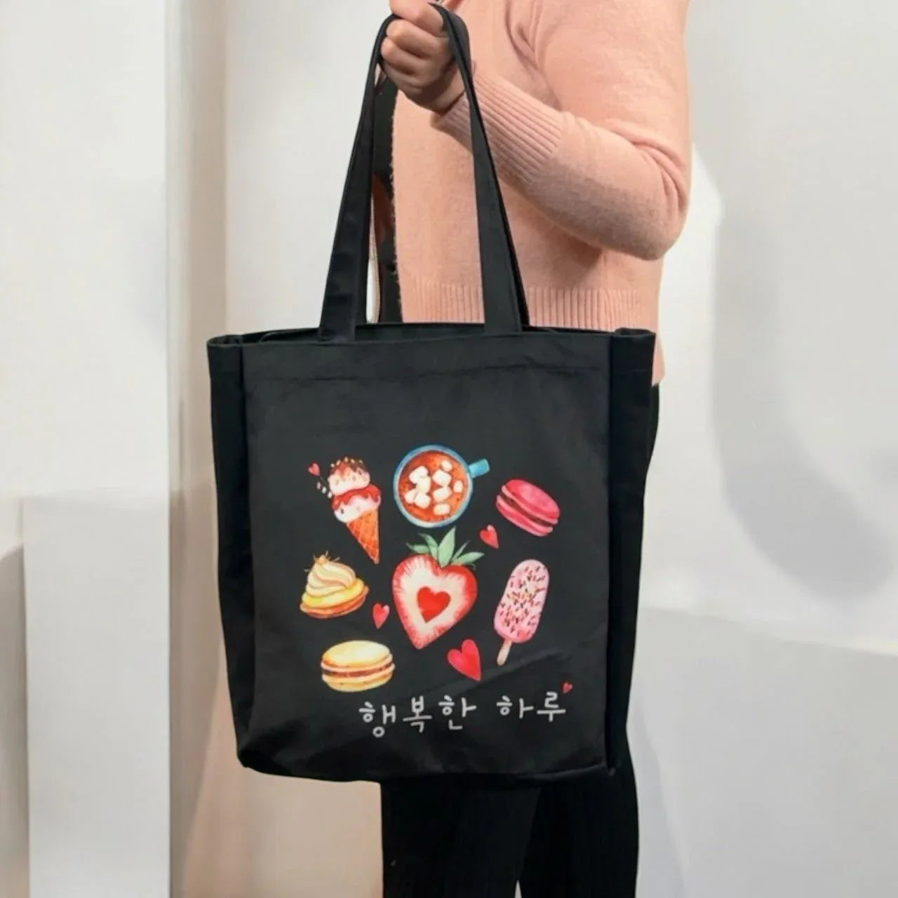 Black Korean Tote Bag – Ice Cream Design with Zipper & Pocket - BIG FRENCHIES