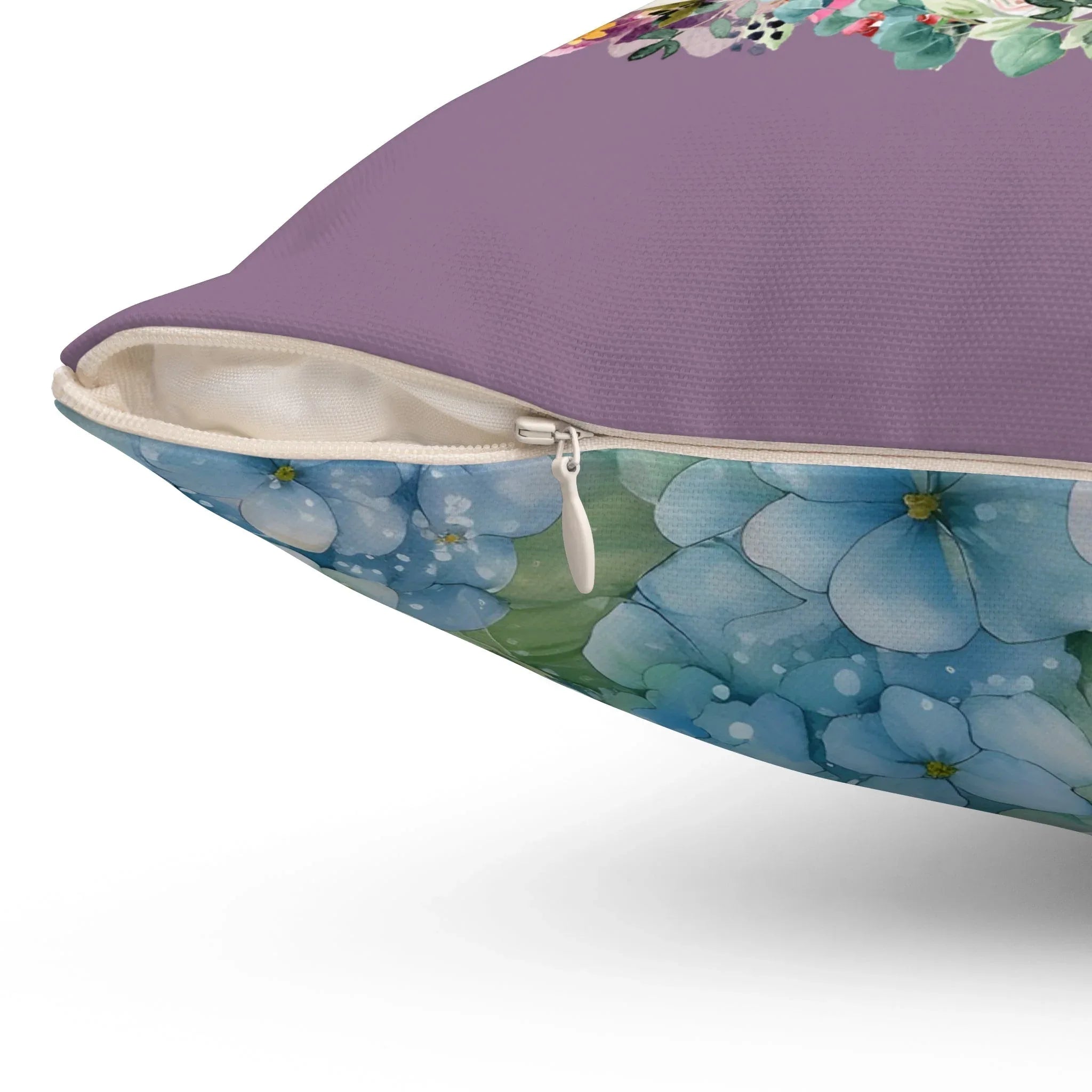 Bookish Pillow: Jane Eyre - BIG FRENCHIES