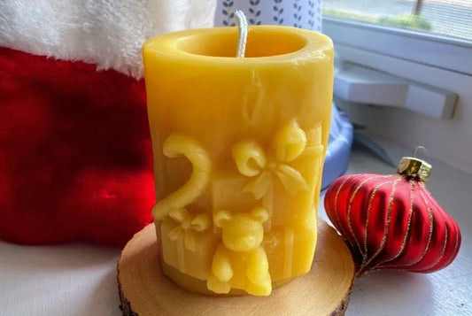 Christmas Present Beeswax Pillar Candle - BIG FRENCHIES