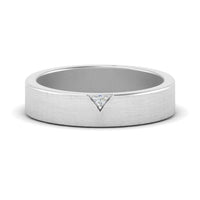 Classic V Shaped Solitaire Stone Mens Band