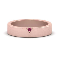 Classic V Shaped Solitaire Stone Mens Band