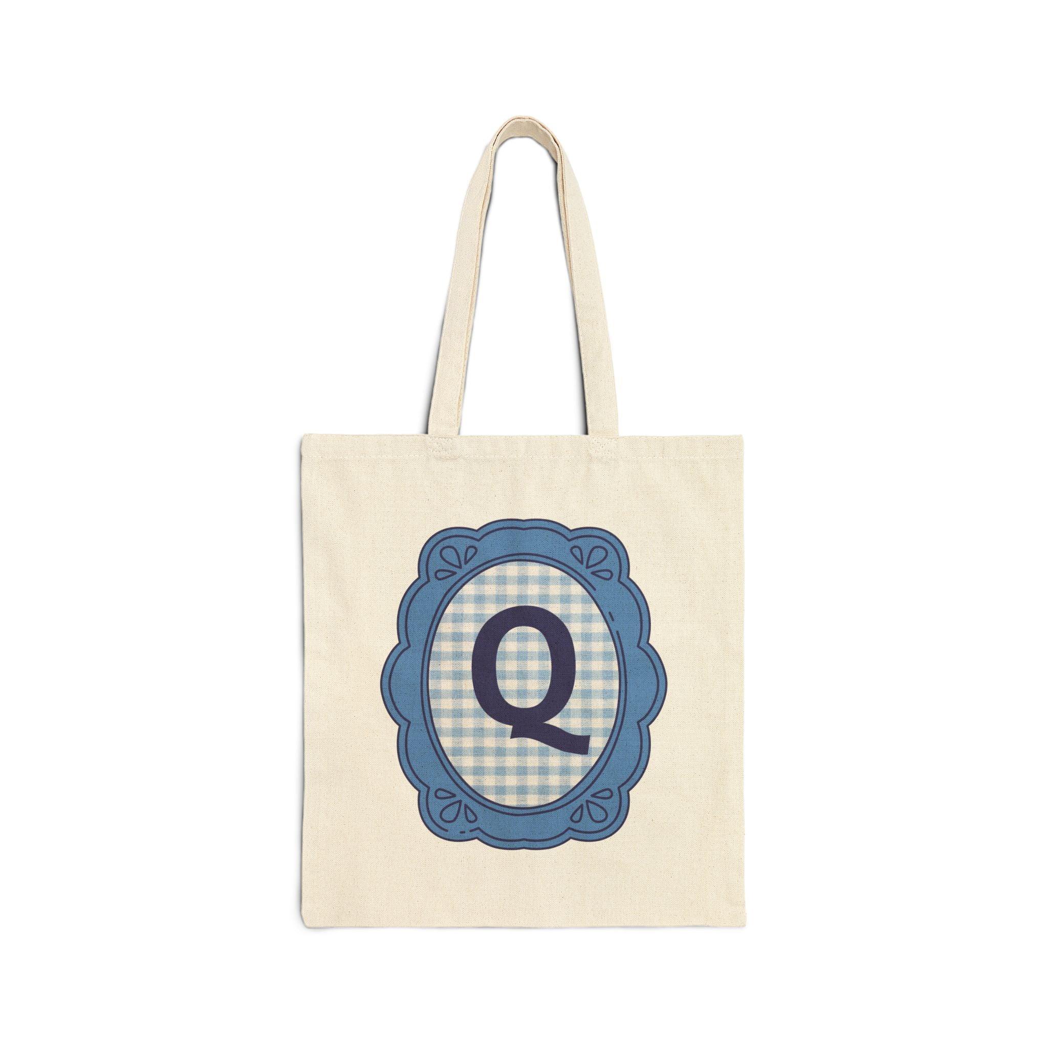 Cute Initial Tote Bag for Daughter, Gingham Birthday Present for Niece, Cousin or Sister, Pretty Matching Bachelorette Tote for Bridesmaid Q - BIG FRENCHIES