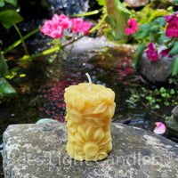 Daisy Flower Beeswax Mini Pillar Candle - BIG FRENCHIES