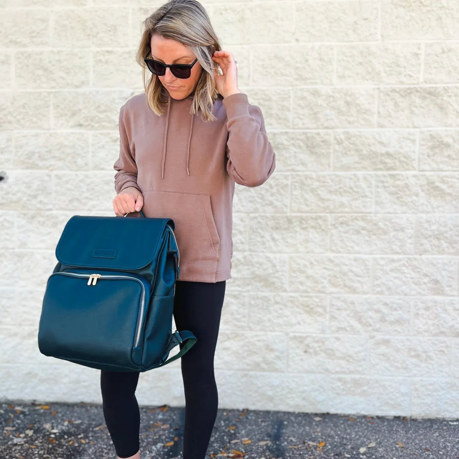 The Hands-free Diaper Bag: Backpack - BIG FRENCHIES