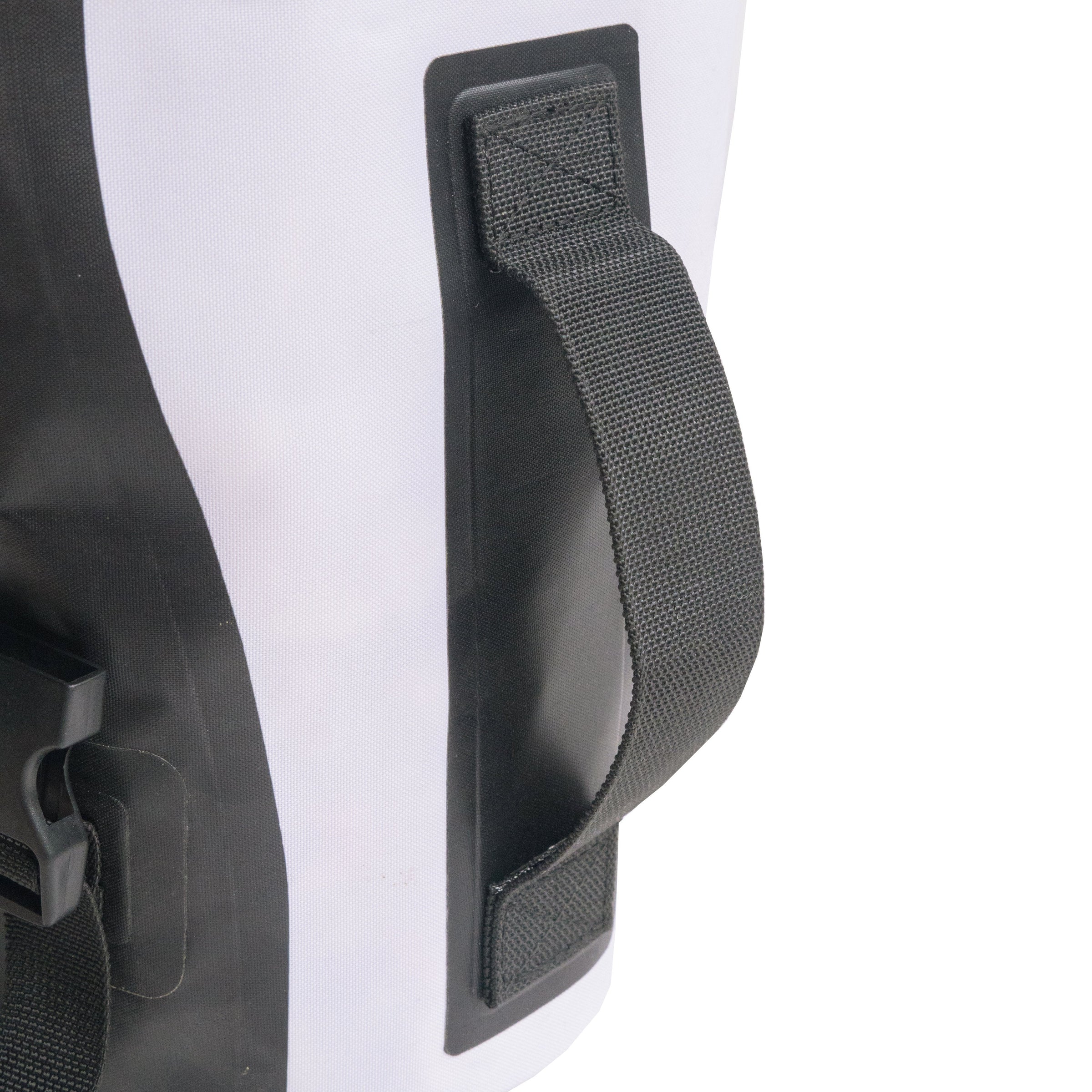 Dog Helios 'Grazer' Waterproof Outdoor Travel Dry Food Dispenser Bag - BIG FRENCHIES