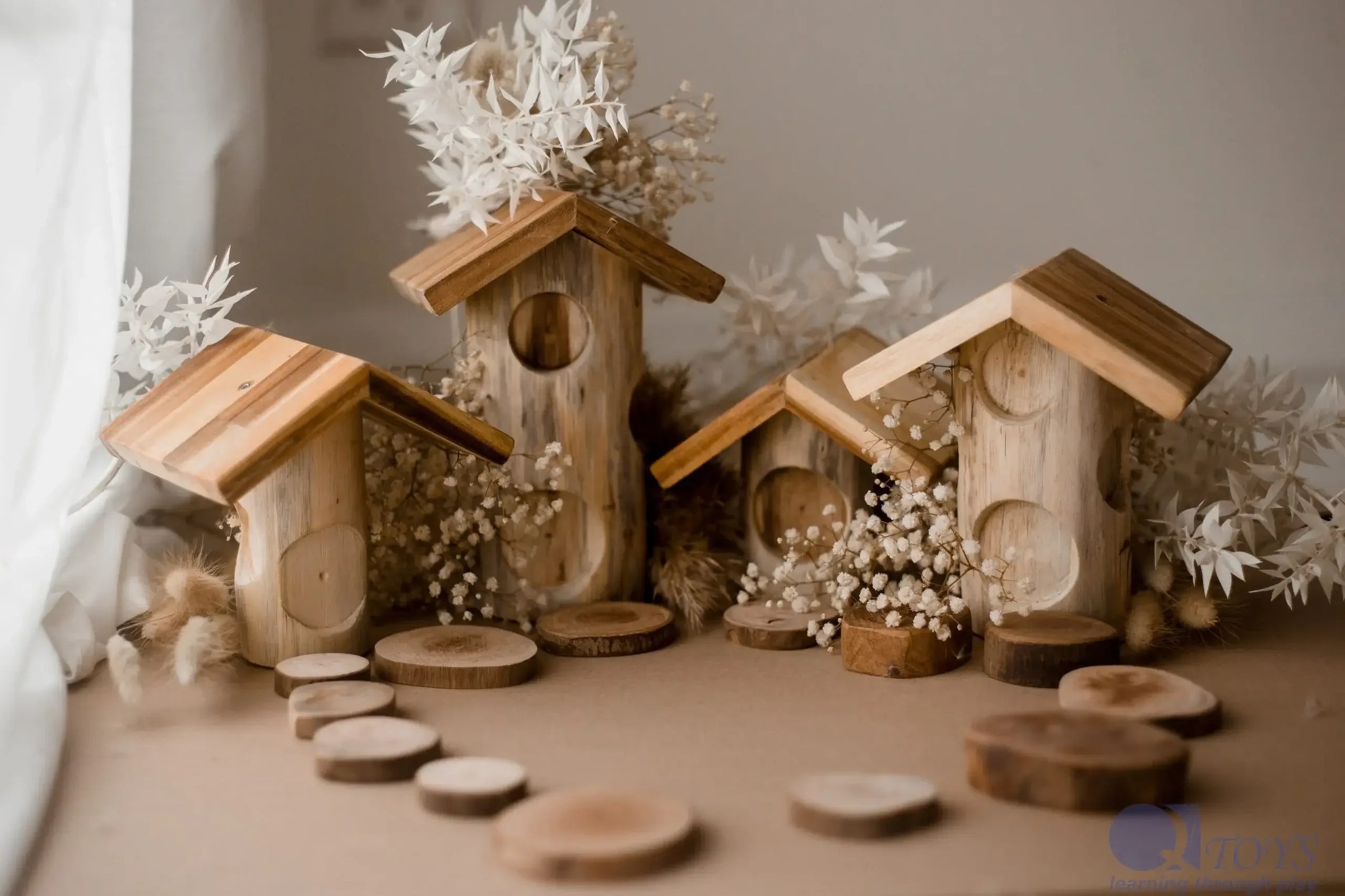 Tree Log Houses Set of 4 - BIG FRENCHIES
