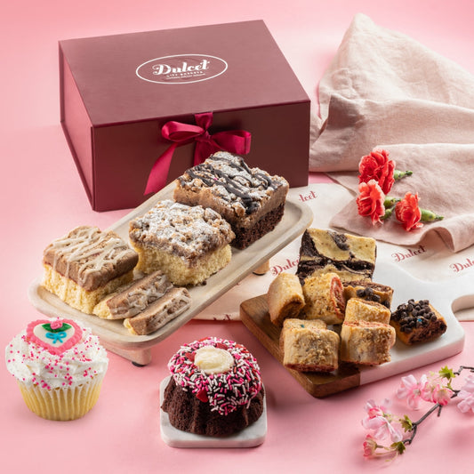 Deluxe Cupcake Combo Heart Love Gift Box - BIG FRENCHIES