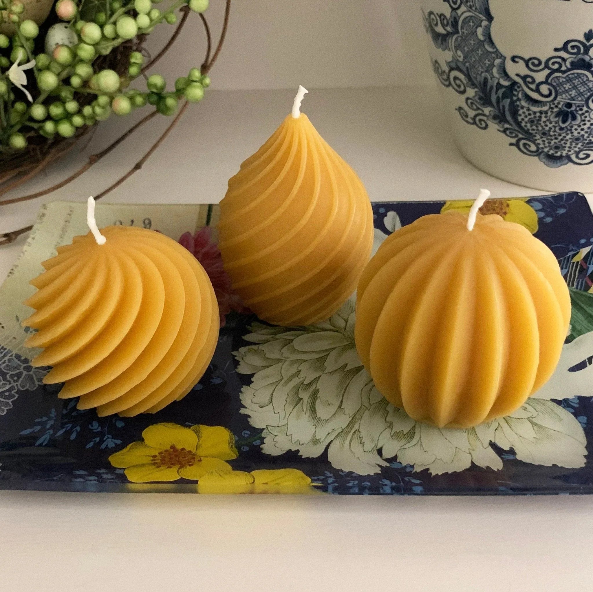 Elegant Beeswax Candle Set | Pear | Spiral | Melon - BIG FRENCHIES