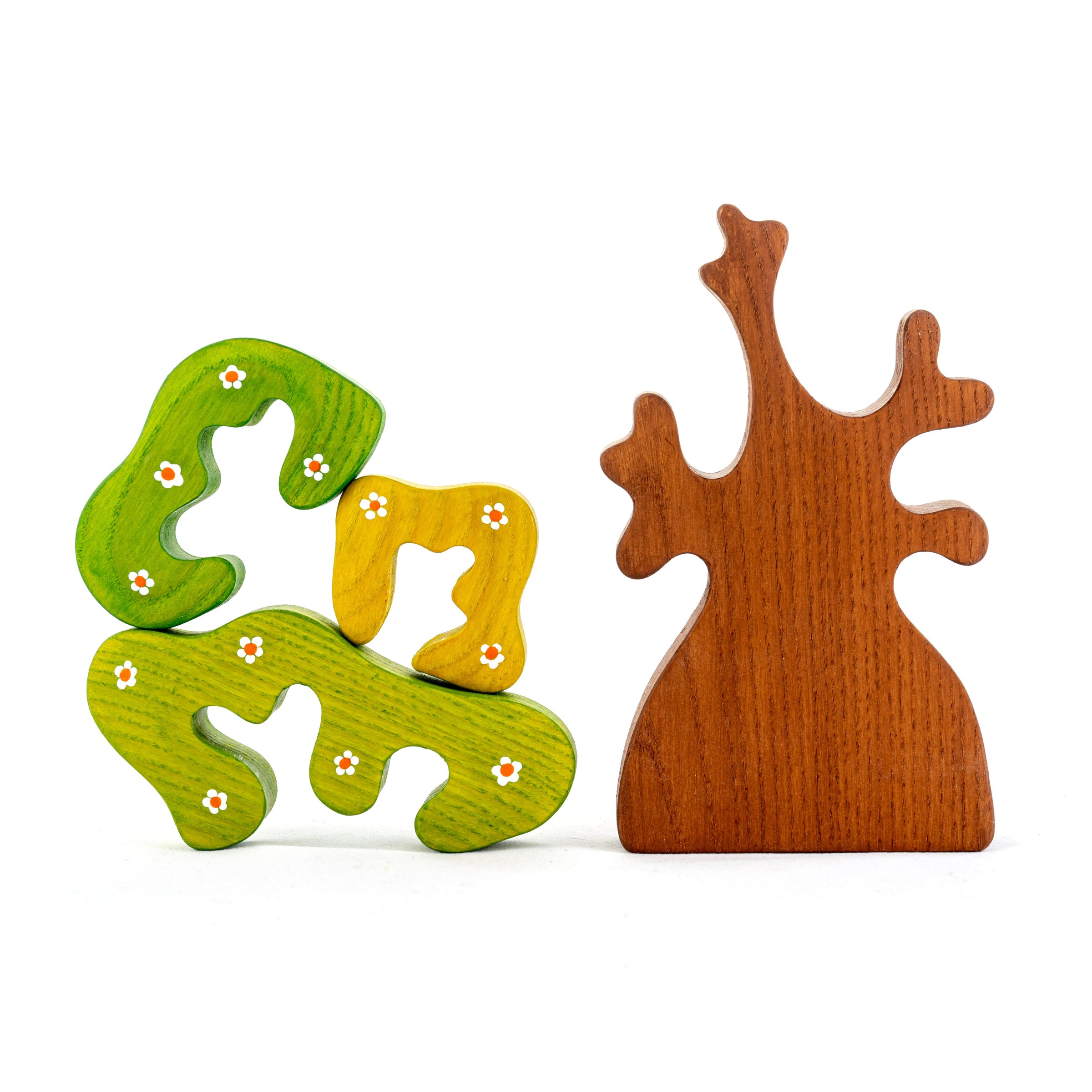 Wooden Spring Tree with three crowns puzzle, small flowers