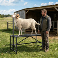Livestock Stand with Adjustable Height and Metal