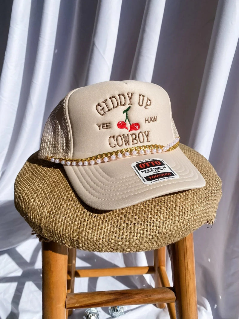 Giddy Up Cowboy - Trucker Hat - BIG FRENCHIES