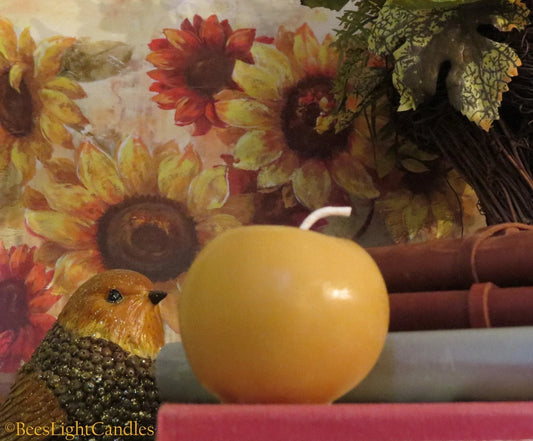 Golden Delicious Apple Candle - BIG FRENCHIES