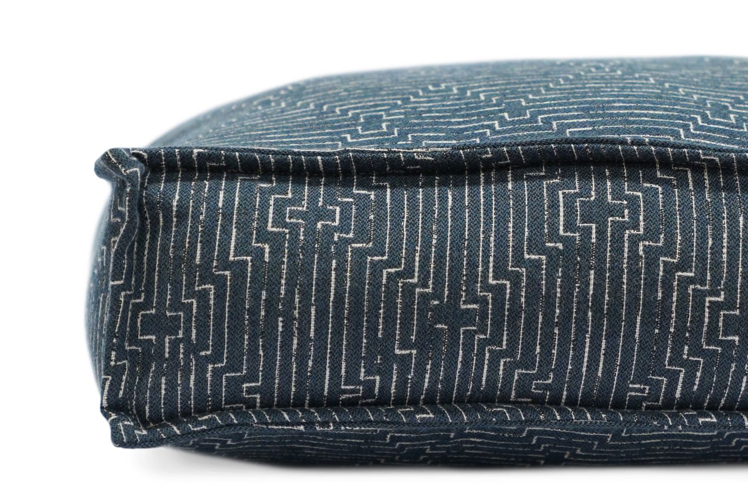 Lounger Pet Bed in Midnight Malamute - BIG FRENCHIES