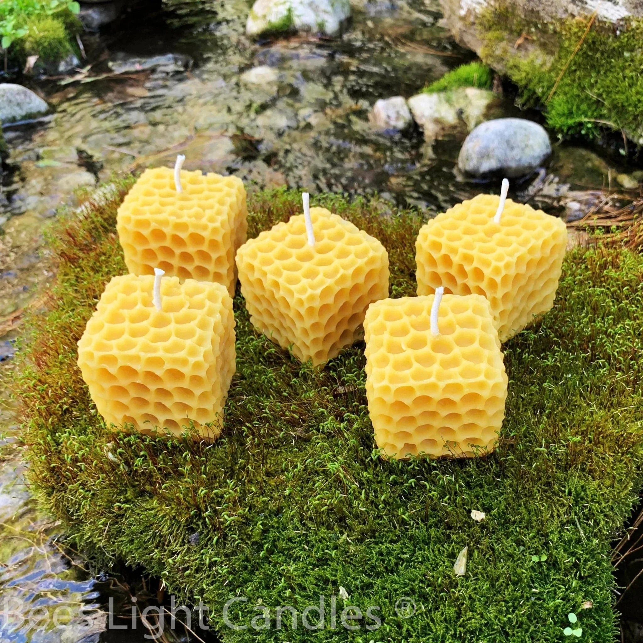 Honeycomb Cube Beeswax Candle - BIG FRENCHIES