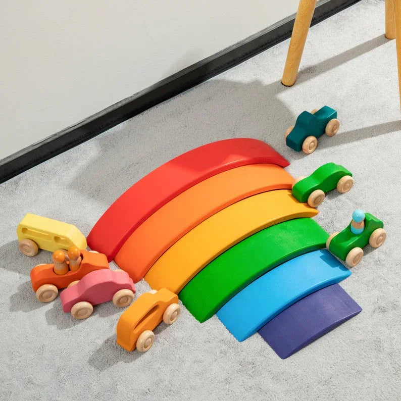 7 Pcs Colored Wooden Rainbow Cars Set with 3 Peg Dolls - BIG FRENCHIES
