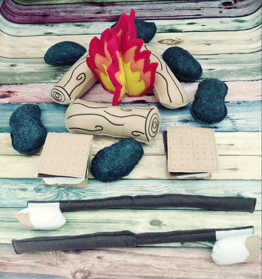 Felt campfire play set gift for kids- fake fire pit - camper decor - bonfire - set for two - photography prop - BIG FRENCHIES