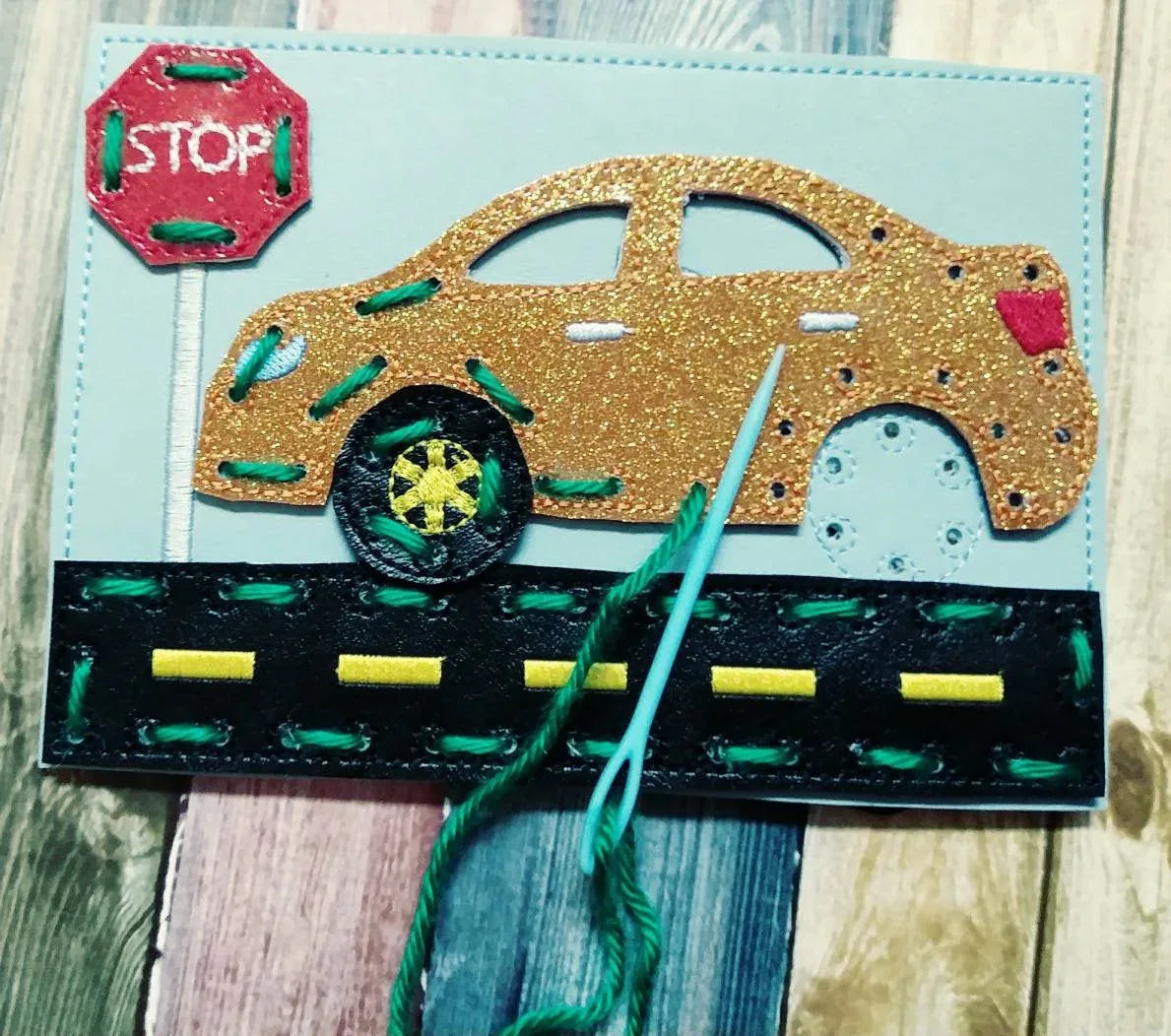 Sewing cards for kids - Car sewing card - learn to sew - busy toy - activity toy - car lacing card - learning toy - Montessori toy - quiet - BIG FRENCHIES