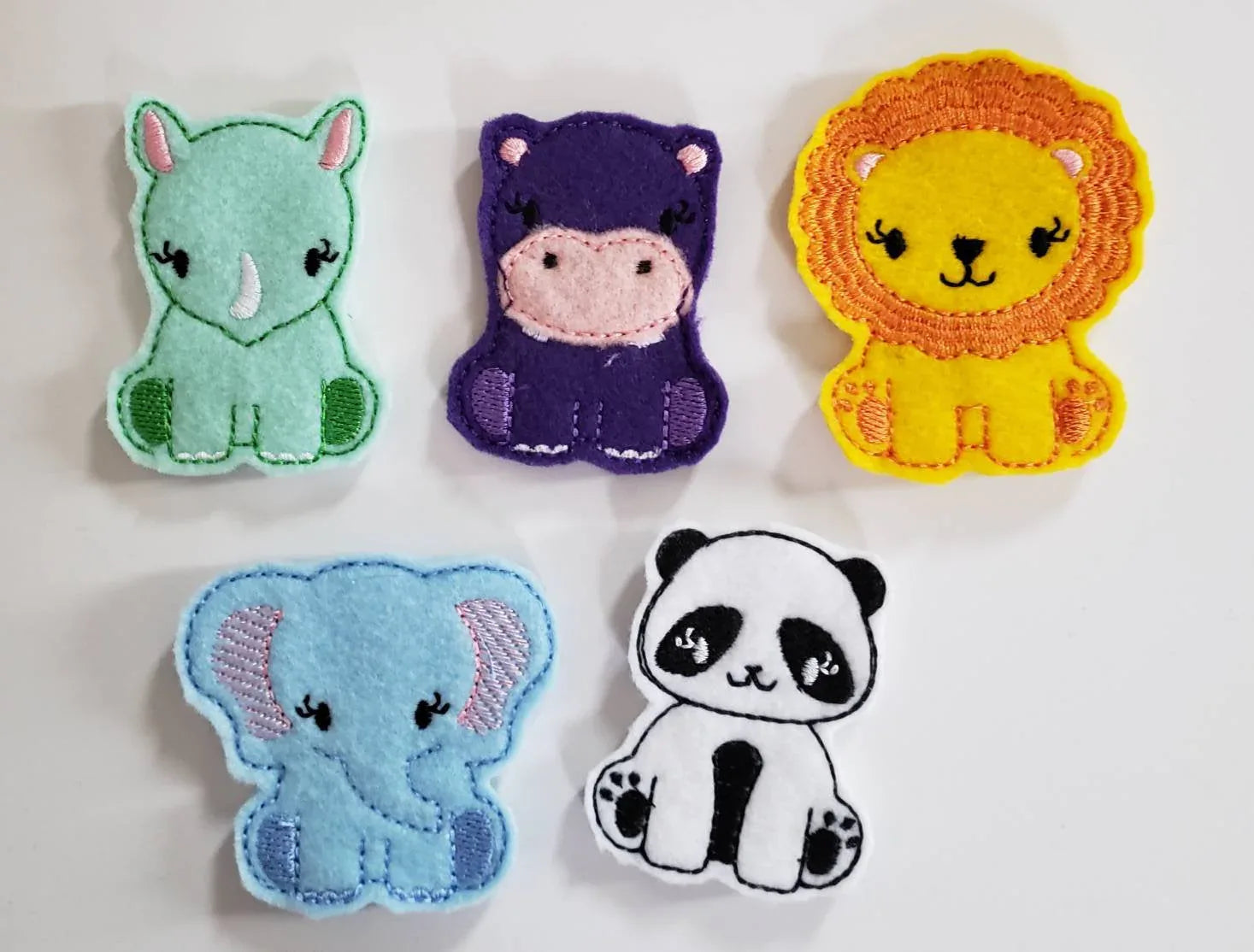 Zoo Animal Finger Puppets - zoo storage bag - Free Personalization - Quiet Toy - Busy Bag - Activity Bag - custom colors - BIG FRENCHIES