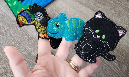 Felt finger puppet animal - Rainforest Animal quiet book page - Gift for kids - habitat - Party Favor - learning toy - animals and biomes - BIG FRENCHIES