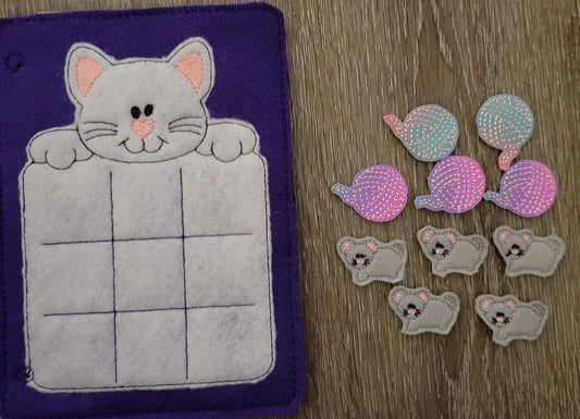 Cat Tic Tac Toe Game Board Quiet Book Page with mice and yarn ball pieces - birthday party favor - stocking stuffer - Classic Game - BIG FRENCHIES
