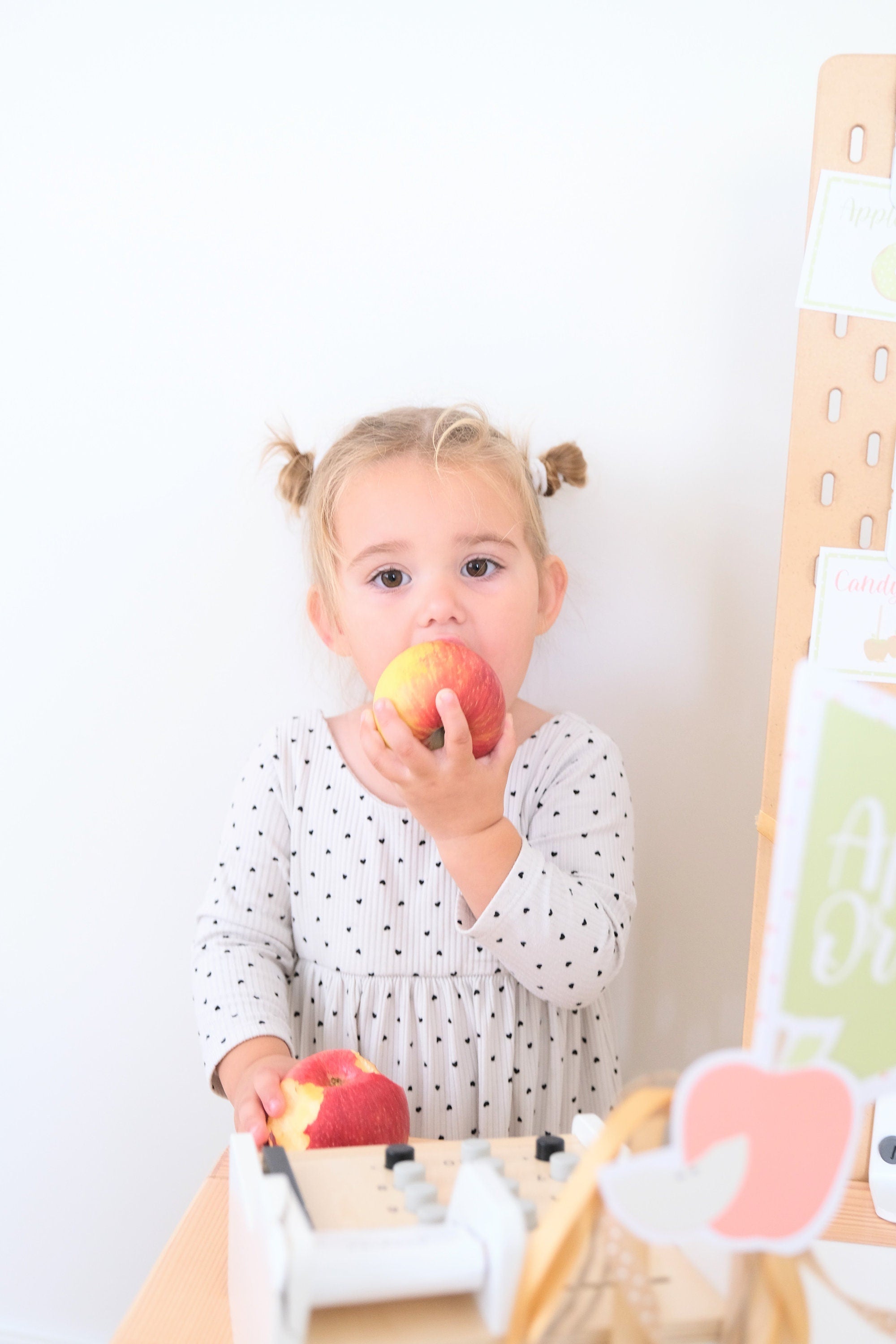 Apple Orchard Dramatic Play Printables