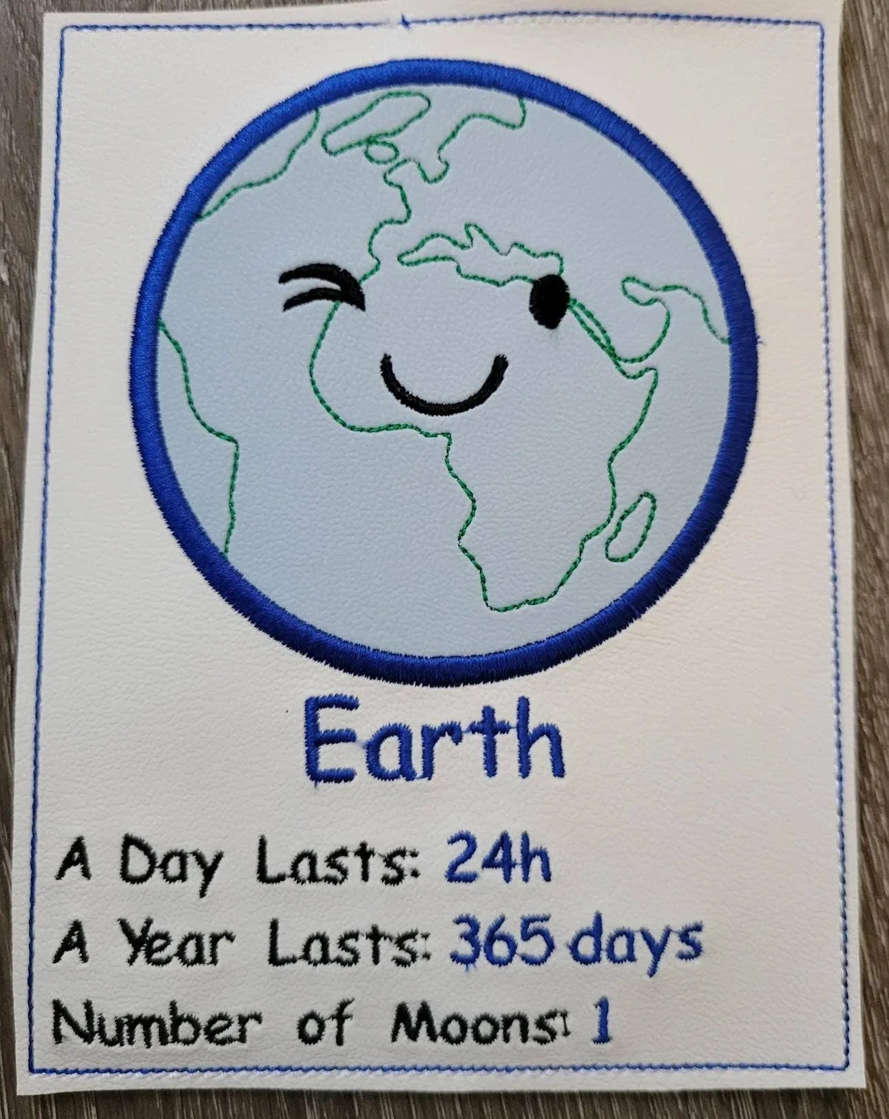Planet Flash Cards - Outer Space Facts - Teaching Tool - Classroom - Homeschool - Montessori - Educational - BIG FRENCHIES