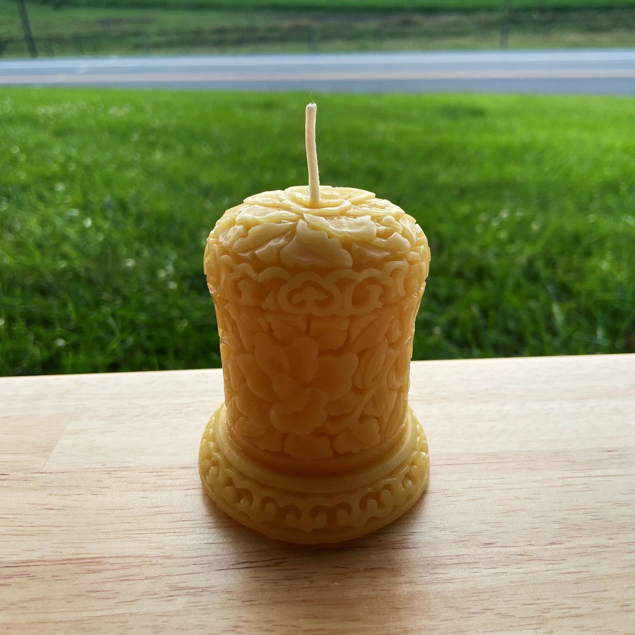 Victorian Bell Beeswax Pillar Candle - BIG FRENCHIES